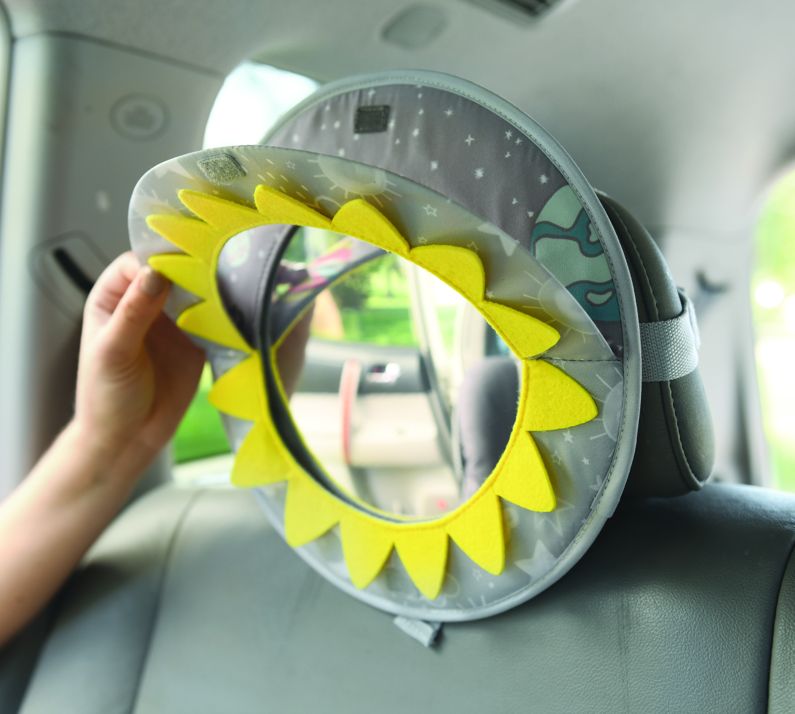 Fashion baby car mirror with lights and music